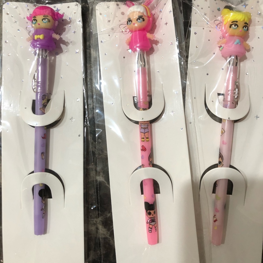 Famous LOL pens 12 available